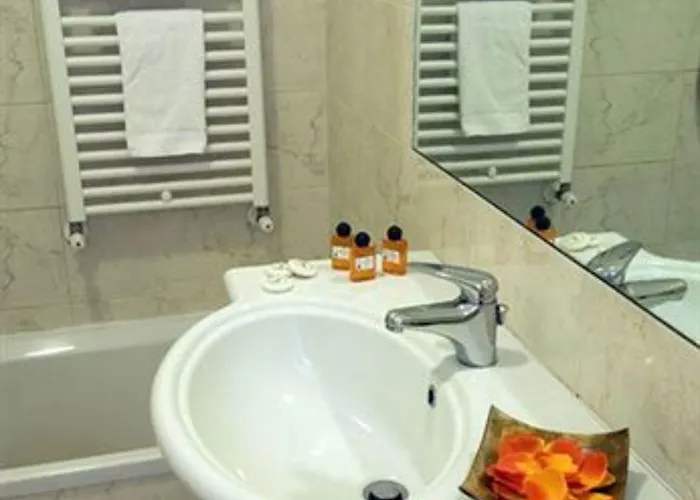 Hotel Cinque Giornate 3*