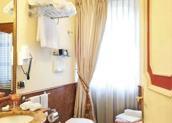 Petit Palais De Charme Hotel 4*