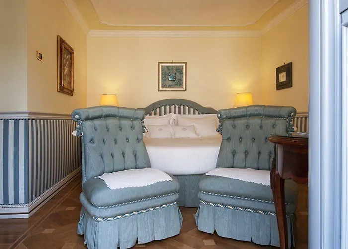 Petit Palais De Charme 4*