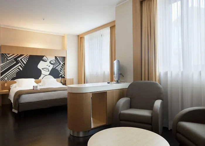 Hotel Crowne Plaza By Ihg Mediolan