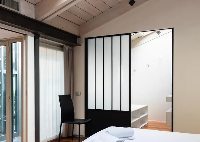 Youhosty - Luxury Town House Appartement Milan