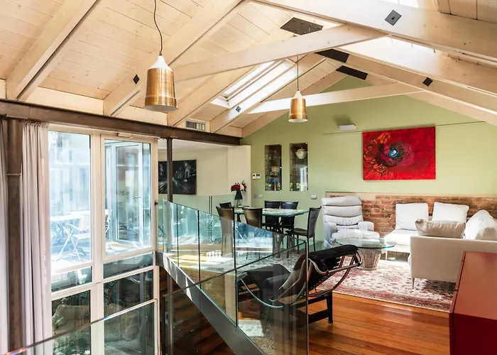 Appartement Youhosty - Luxury Town House *