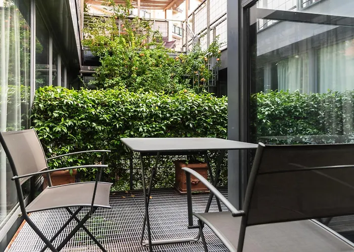 Youhosty - Luxury Town House Appartement