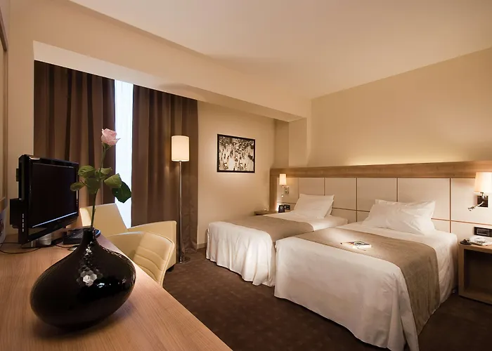 Doubletree By Hilton Hotel