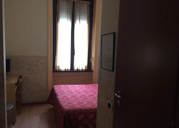 Nettuno Hotell Milano