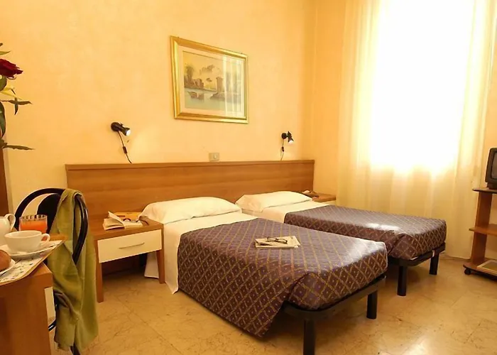 Ca' Grande Hotel *