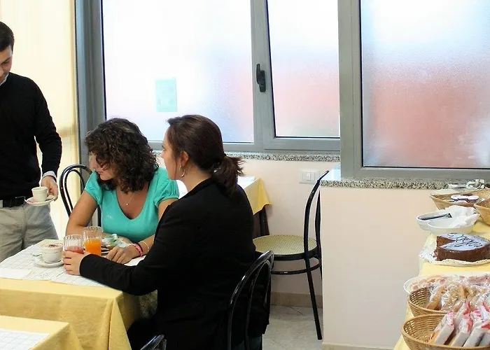 拉卡拉维拉酒店 酒店 2*