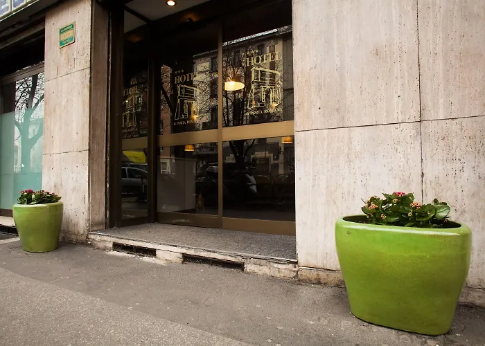 Di Porta Romana فندق