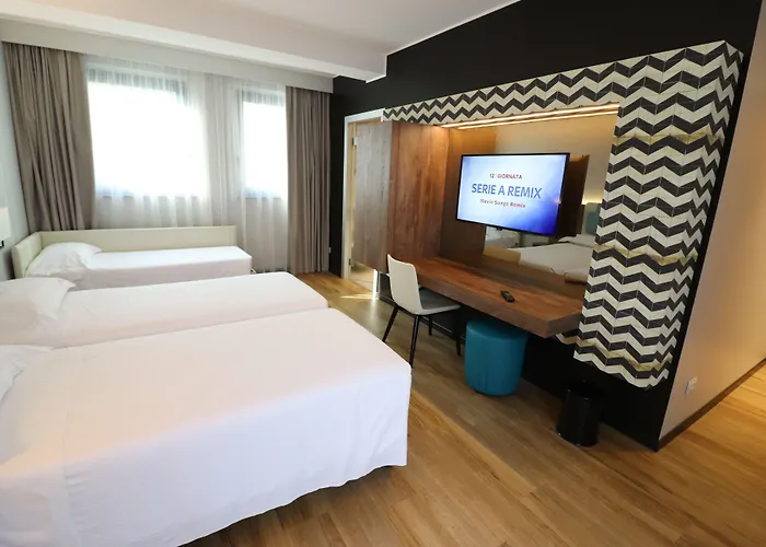 Domenichino Hotel 3*