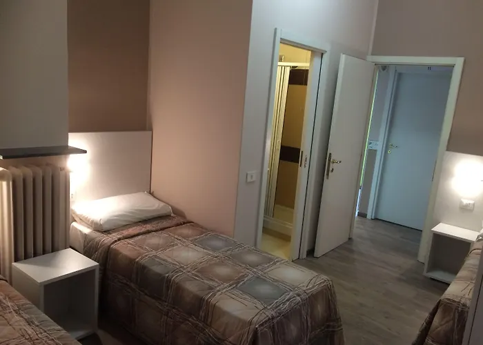 Kennedy Отель *