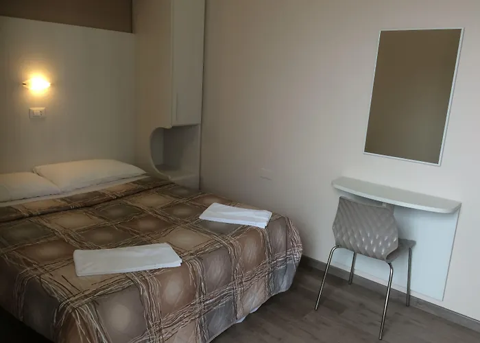 Отель Kennedy *