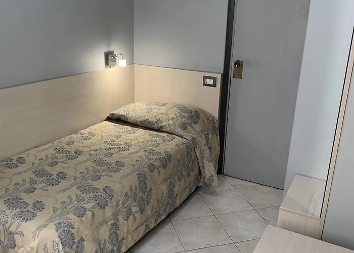 奇塔斯都妮酒店 3*