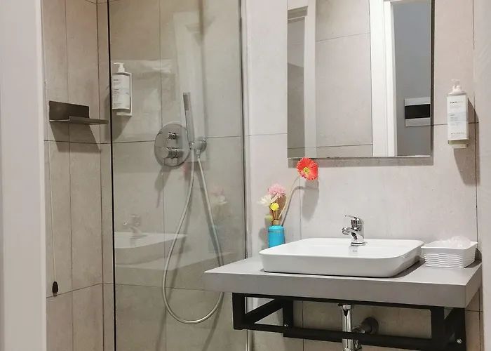 Szálloda Csi Group - Station 3*