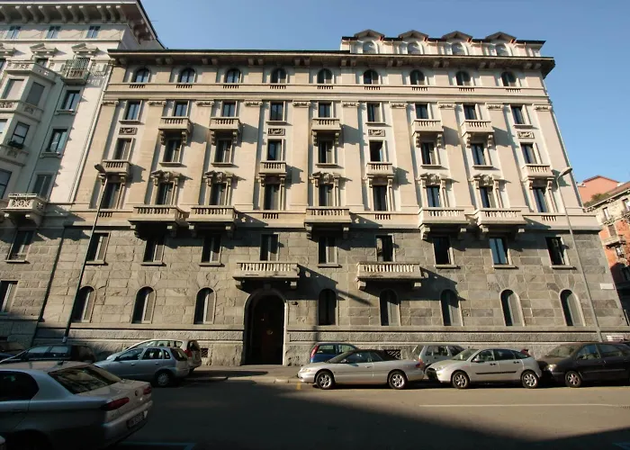 De La Gare Apart-hotel 4*