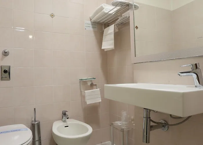 Szálloda Piacenza 3*