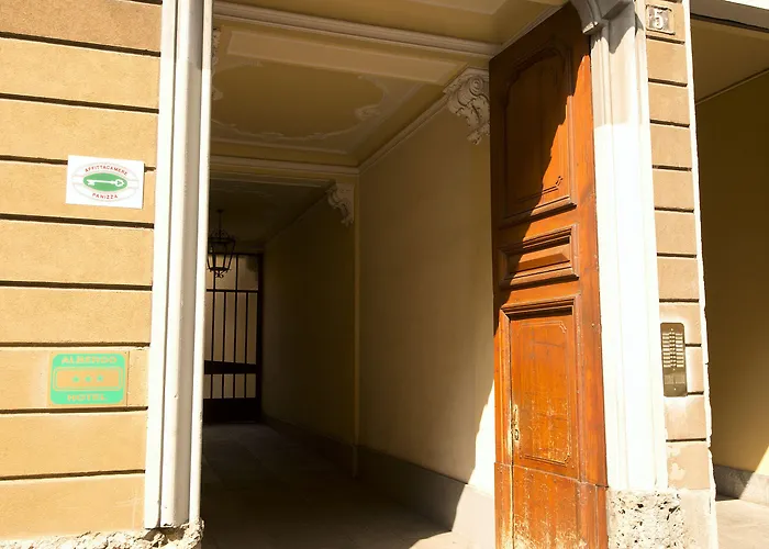 Panizza Отель 3*