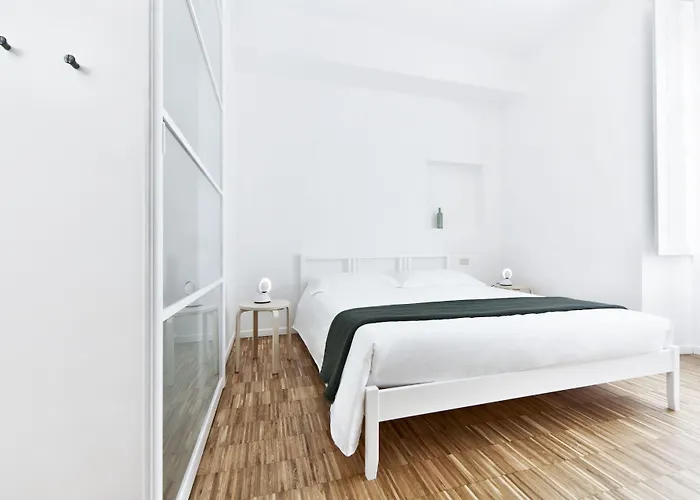 Brera In San Fermo Apartament Mediolan