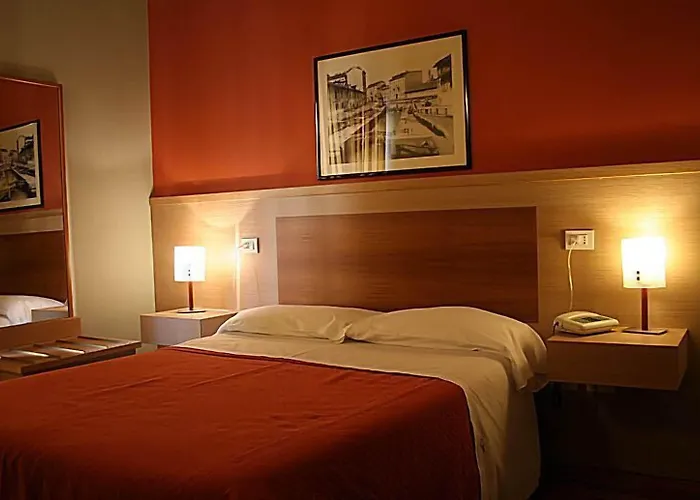 多佛尔酒店 米兰