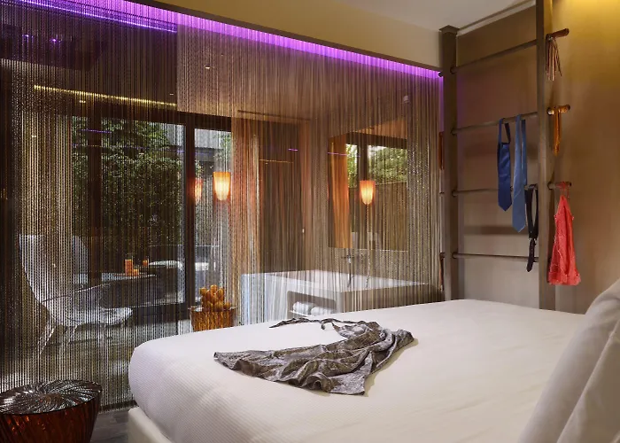 Milan Suite Hotel Отель Милан