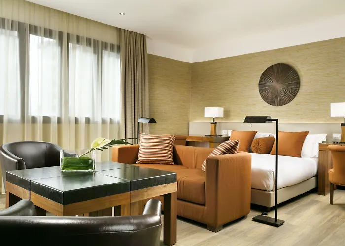 Milan Suite Hotel Отель