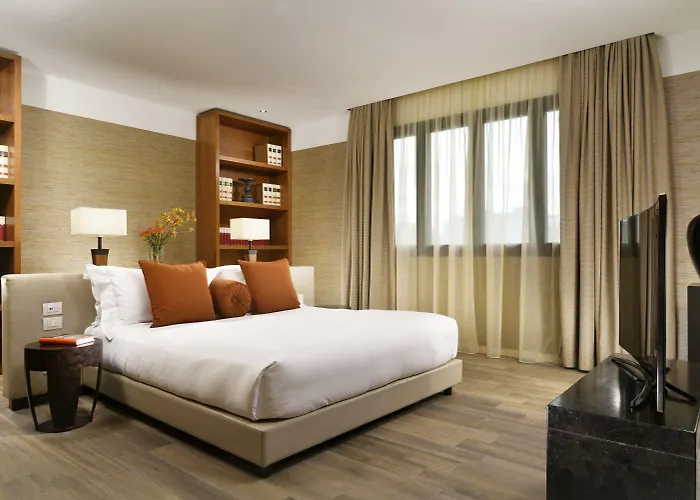 Milan Suite Hotel Милан