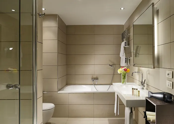 Milan Suite Hotel 4* מילאנו