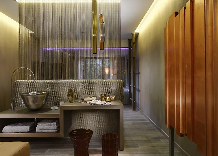 Milan Suite Hotel Отель