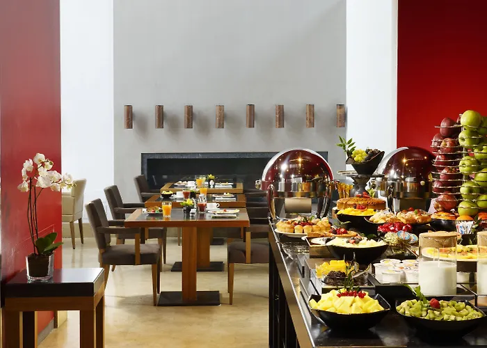 מלון Milan Suite Hotel