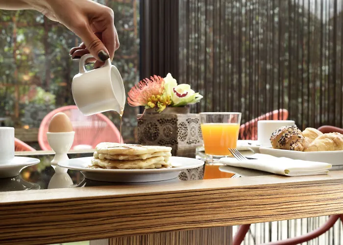 Отель Milan Suite Hotel