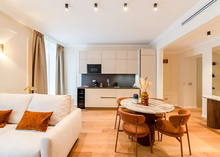 Luxury37 - Porta Venezia Lägenhet