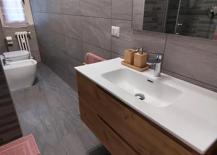 Kitty House * Μιλάνο