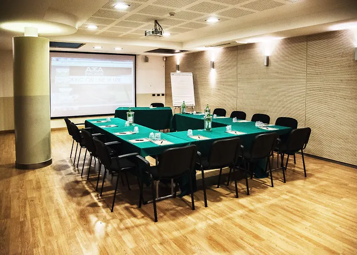 Acca Palace - Aa 酒店