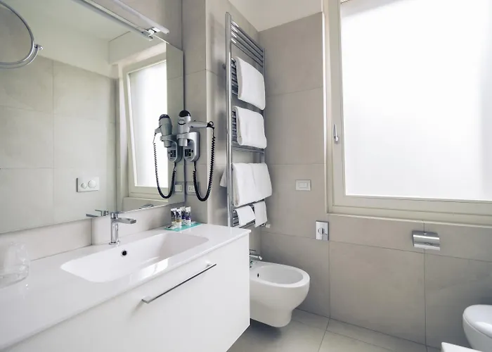 Mercure Solari 4* Milán