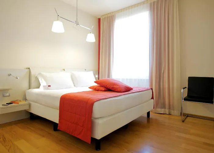 Mercure Solari Milán