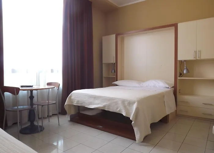 Navigli Aparthotel 4*