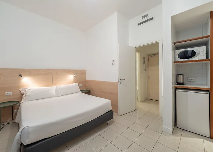 Navigli 4* מילאנו