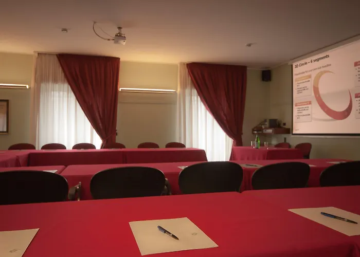 Sunflower 4* Milánó