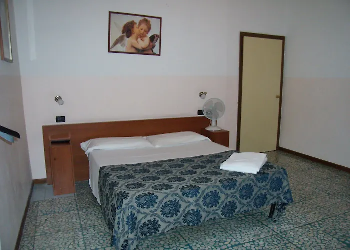 Casa de hóspedes Station 3*