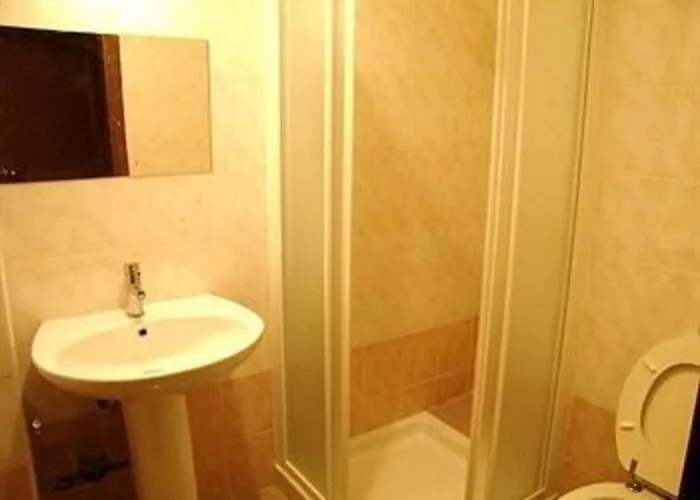 Casa de hóspedes Station 3*