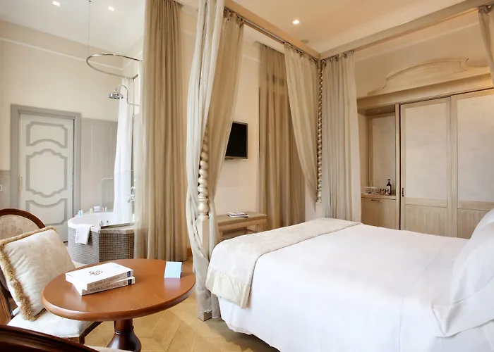 Chateau Monfort - Relais & Chateaux فندق