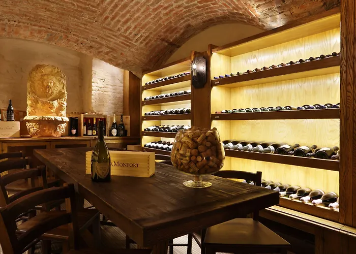 Chateau Monfort - Relais & Chateaux Hotell