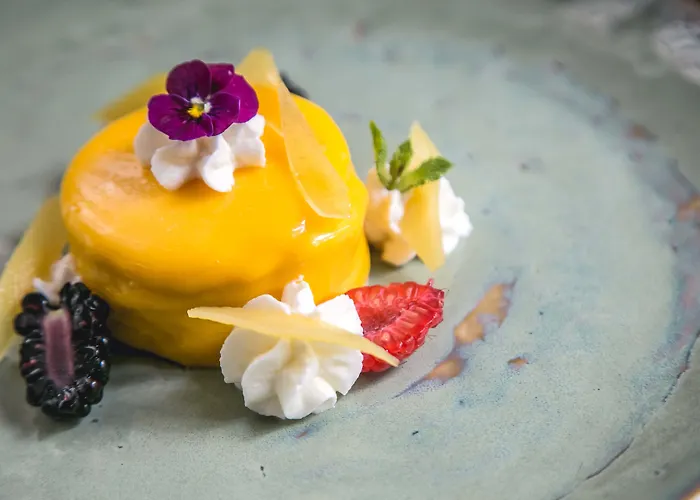 Chateau Monfort - Relais & Chateaux 5* ميلان