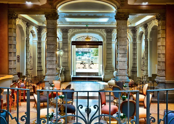 Chateau Monfort - Relais & Chateaux فندق ميلان