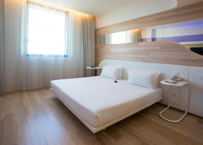 Voco Milan-fiere By Ihg 4*