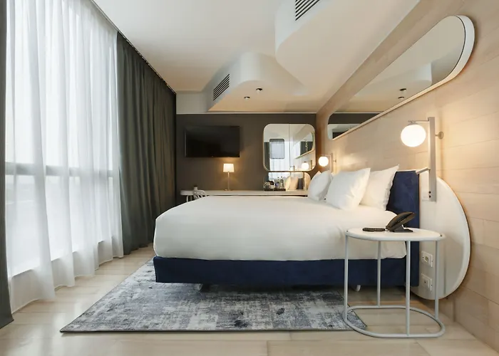 Voco Milan-fiere By Ihg 4*