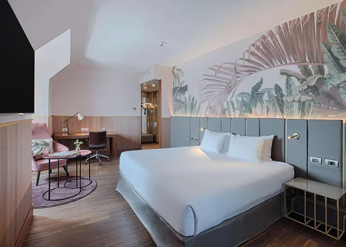 إن إتش كولكشن ميلانو تورينج