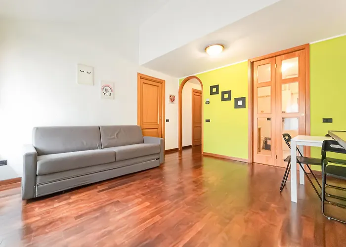 Апартаменты Corso San Gottardo - Darsena Flat Милан