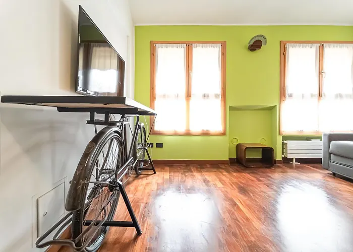 Corso San Gottardo - Darsena Flat Апартаменты