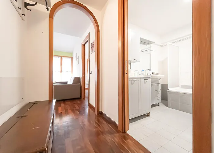 Corso San Gottardo - Darsena Flat *