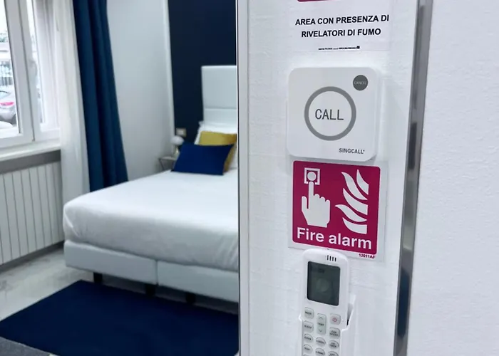 Sir Lyndon Prestige Linate بيت ضيافة